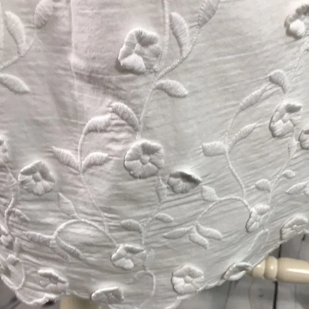 Lilly Pulitzer White cotton Ruched & embroidered Strapless dress size 2 like new - Picture 5 of 8